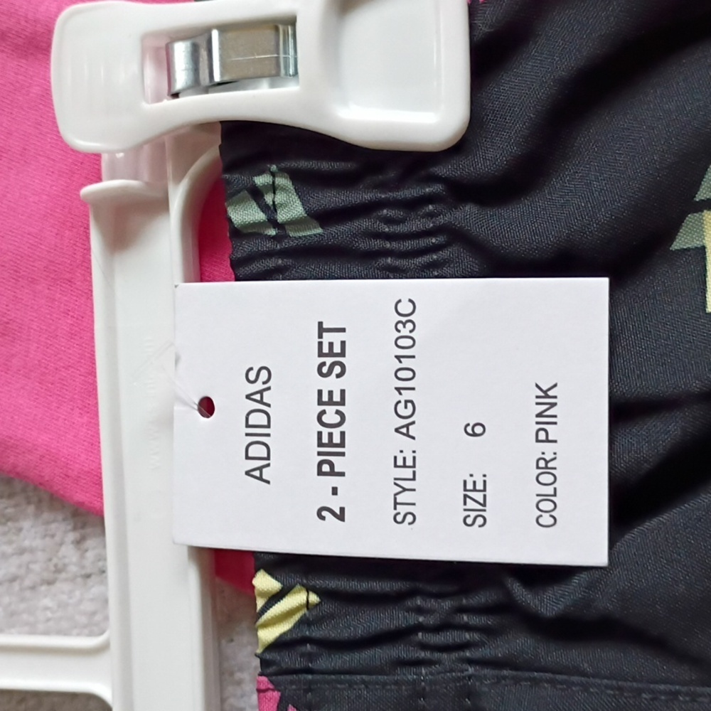Adidas Girls Size 6 Youth 6y Pink Outfit with Colorful Accents Nwt New With Tags - Picture 3 of 7